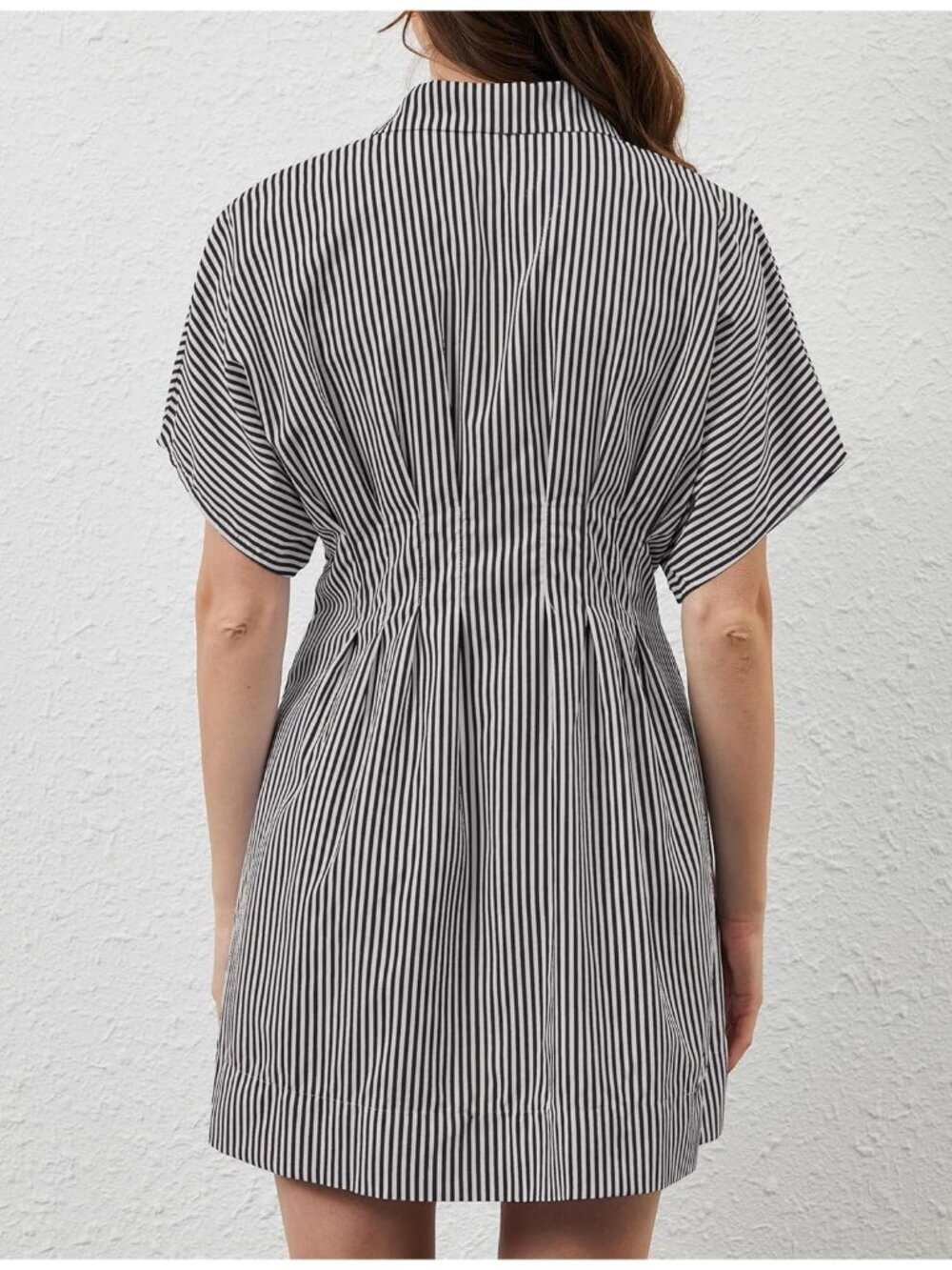 Women's Striped Black Down Short Sleeve Causal A Line Flowy Pleated Mini Dress - Picture 6 of 6